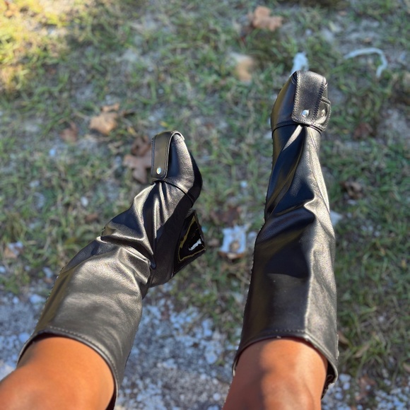 Boots - Picture 2 of 2